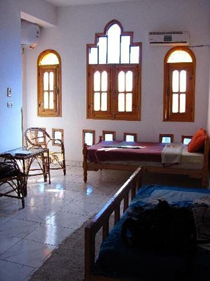El Fayrouz Hotel Луксор Экстерьер фото