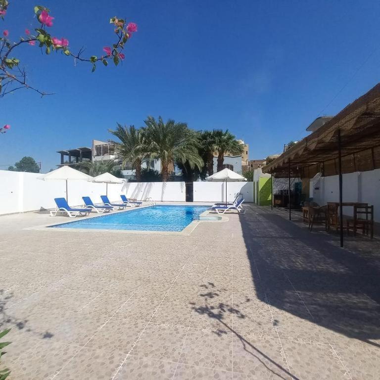 El Fayrouz Hotel Луксор Экстерьер фото